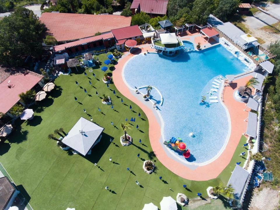 Beltiglio Relais Il Feudo Bed & Breakfast エクステリア 写真